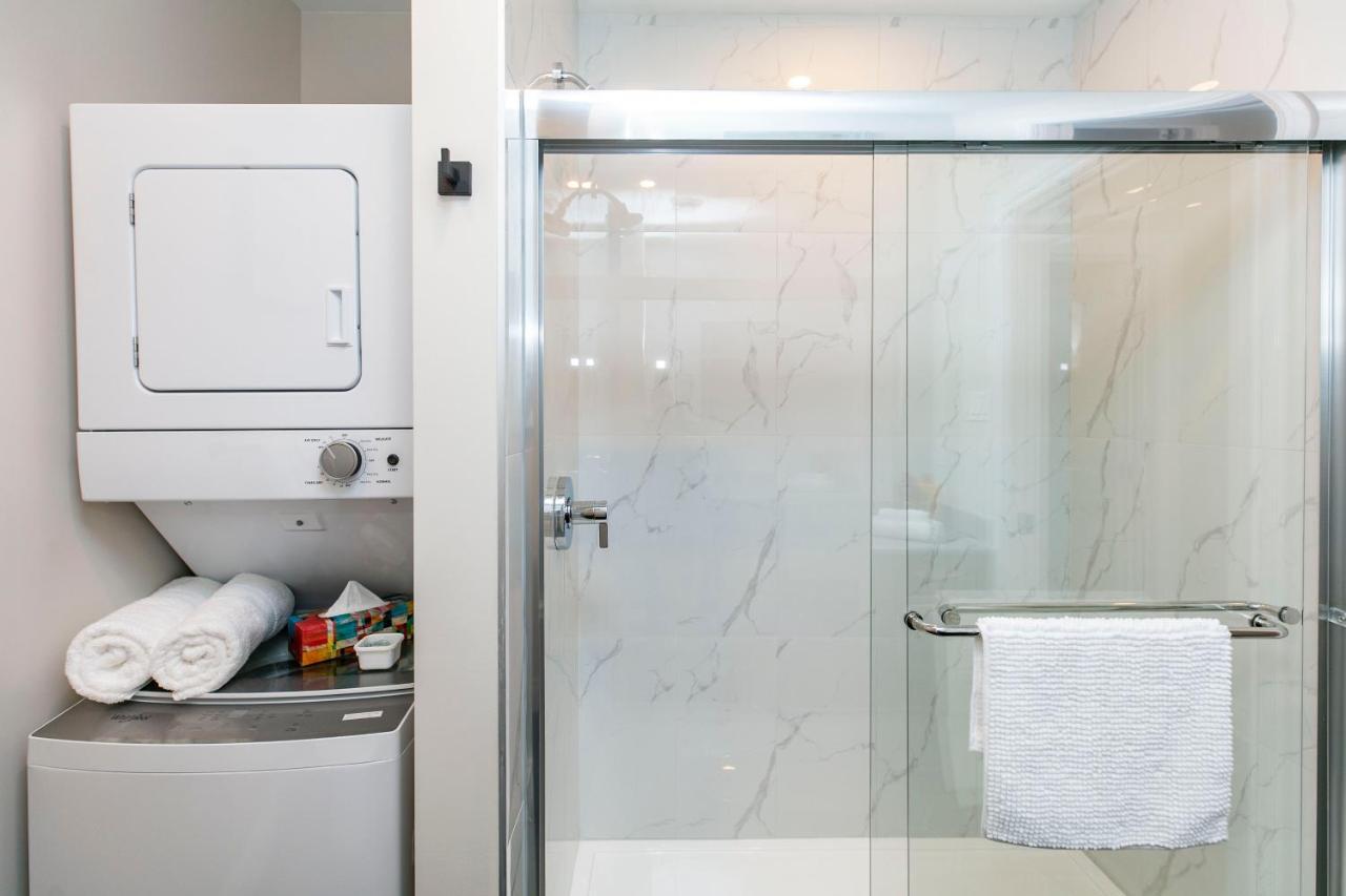 Апартаменты Luxury 1Br With King Bed - Steps From Byward Market! Оттава Экстерьер фото
